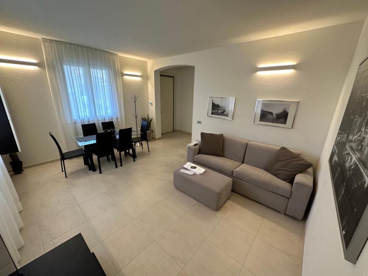 Casavale Elegante Residenza 108 Mq Max 7 Persone Apartment Piacenza Bagian luar foto