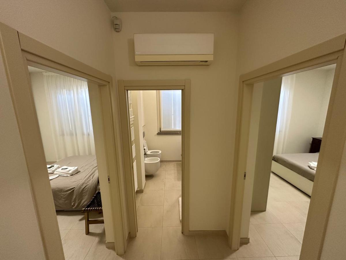 Casavale Elegante Residenza 108 Mq Max 7 Persone Apartment Piacenza Bagian luar foto