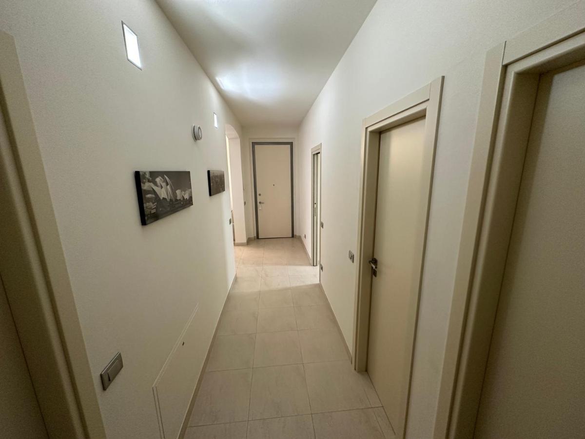 Casavale Elegante Residenza 108 Mq Max 7 Persone Apartment Piacenza Bagian luar foto