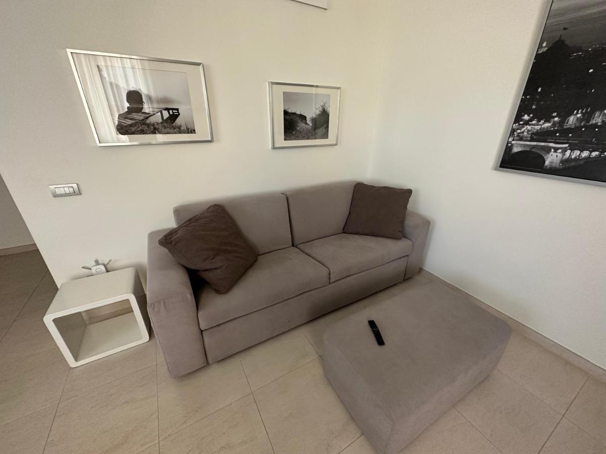 Casavale Elegante Residenza 108 Mq Max 7 Persone Apartment Piacenza Bagian luar foto
