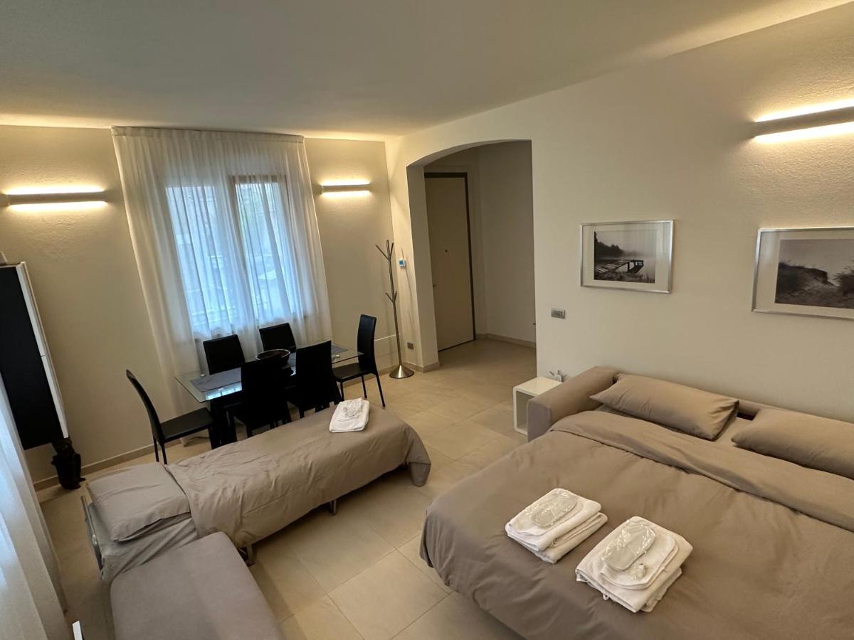 Casavale Elegante Residenza 108 Mq Max 7 Persone Apartment Piacenza Bagian luar foto
