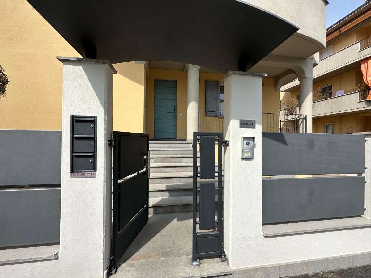 Casavale Elegante Residenza 108 Mq Max 7 Persone Apartment Piacenza Bagian luar foto